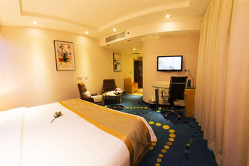 Sunday Hotel Kingdom Towers Formerly Warwick Al Dabab Hotel 4*