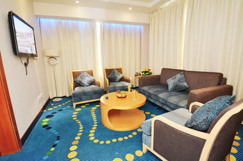 Sunday Hotel Kingdom Towers Formerly Warwick Al Dabab Hotel 4*