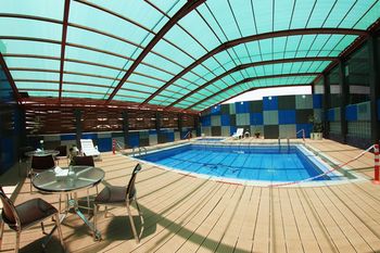 Sunday Hotel Kingdom Towers Formerly Warwick Al Dabab Hotel 4*