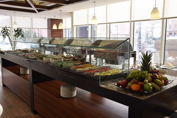 Suites Riyadh Center 1*