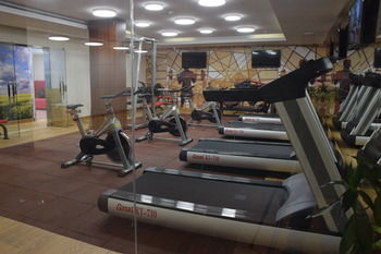 Suites Riyadh Center 1*