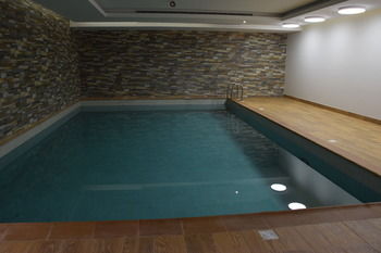 Suites Riyadh Center 1*