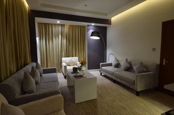 Suites Riyadh Center 1*