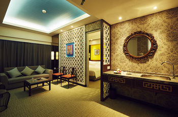 Estadia Hotel 4*