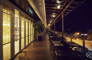 Estadia Hotel 4*