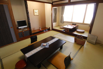 KITAKOBUSHI SHIRETOKO Hotel & Resort 3*