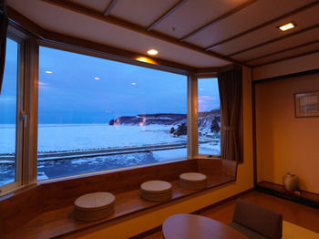 KITAKOBUSHI SHIRETOKO Hotel & Resort 3*
