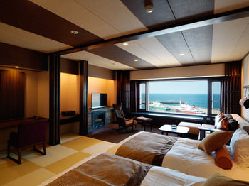 KITAKOBUSHI SHIRETOKO Hotel & Resort 3*