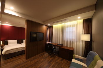 Benikea The H Hotel 3*