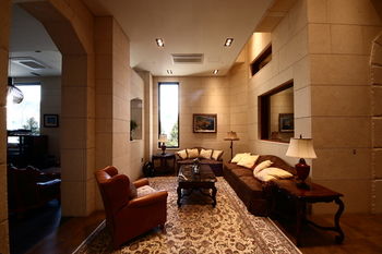Benikea The H Hotel 3*