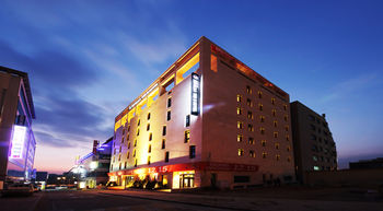 Benikea The H Hotel 3*