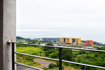 You Us Hotel 3*