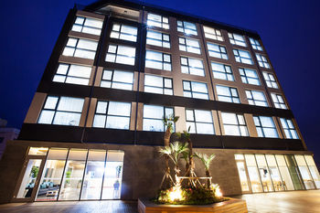 You Us Hotel 3*
