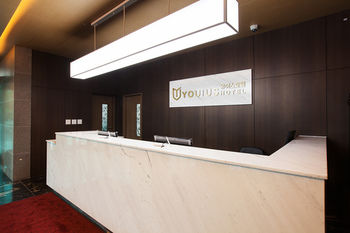 You Us Hotel 3*