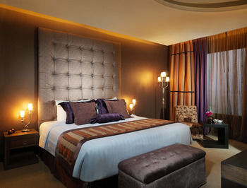 Safir Fintas Kuwait Hotel 5*