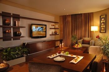 Safir Fintas Kuwait Hotel 5*