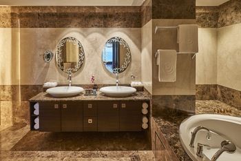 Safir Fintas Kuwait Hotel 5*
