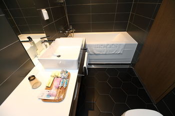 Bricks Hotel 3*