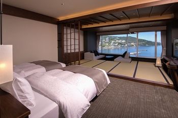Atami Korakuen Hotel 4*