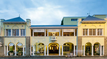 Queen’s Hotel by BON Hotels 4*