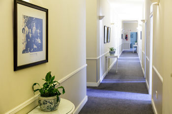 Queen’s Hotel by BON Hotels 4*