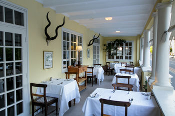Queen’s Hotel by BON Hotels 4*