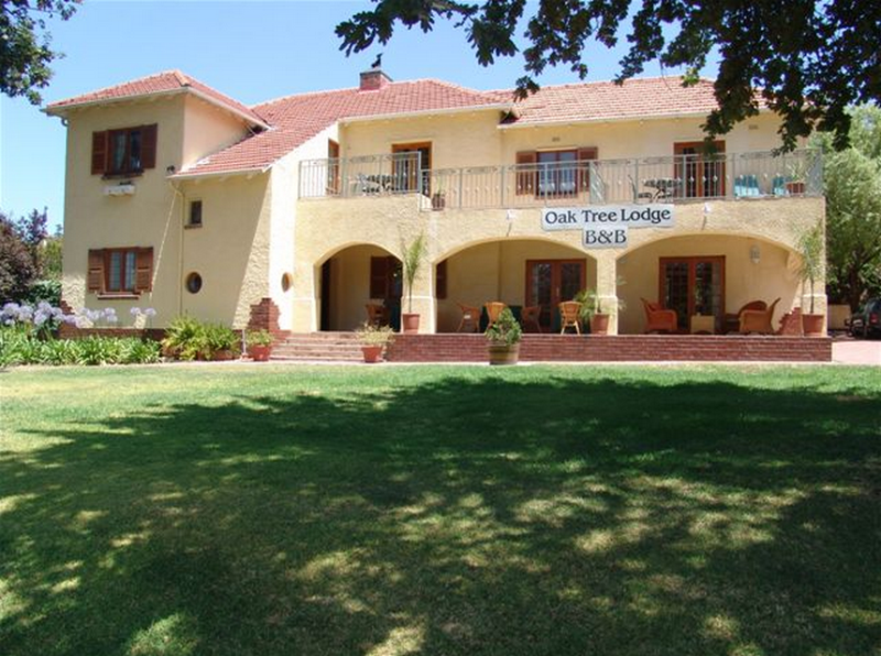 Oak Tree Lodge 4*