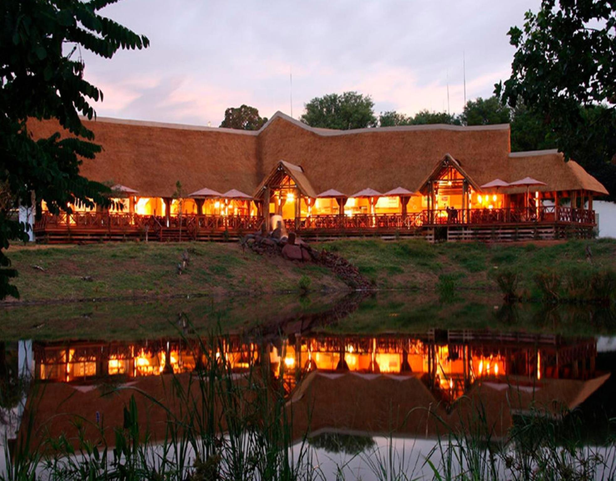 Indaba Hotel 4*