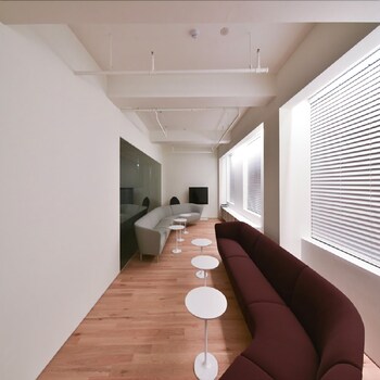 Hotel 498 2*