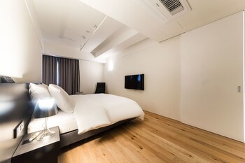 Hotel 498 2*