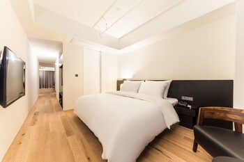 Hotel 498 2*