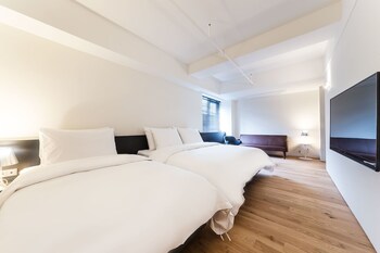 Hotel 498 2*