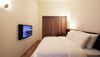 Hotel 498 2*