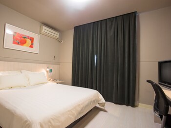 Jinjiang Inn Hotel (Shenzhen Bao'an International Airport) 2*