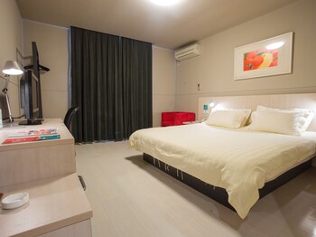 Jinjiang Inn Hotel (Shenzhen Bao'an International Airport) 2*