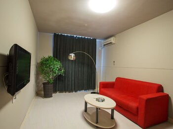 Jinjiang Inn Hotel (Shenzhen Bao'an International Airport) 2*