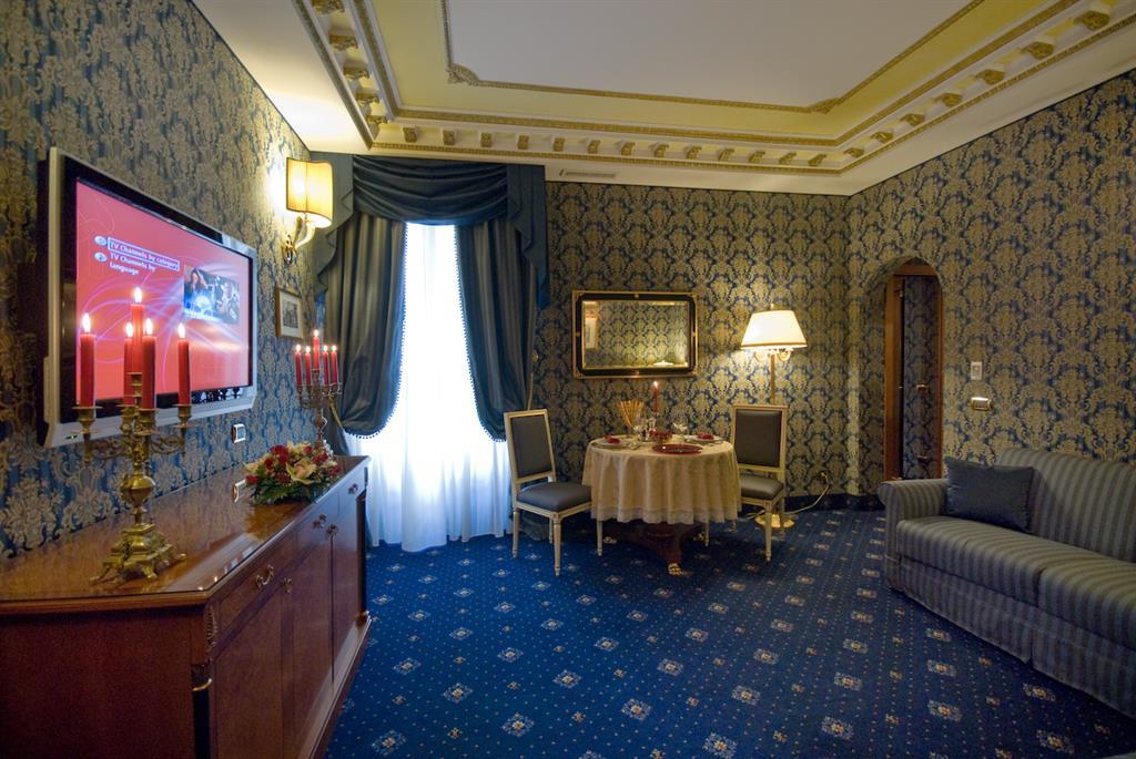 Hotel Manfredi Suite In Rome 3*