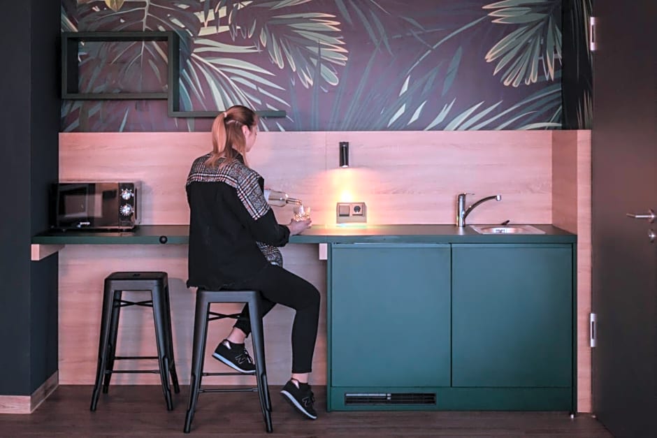 Holiday Inn - the niu, Crusoe Bremen Airport by IHG 3*