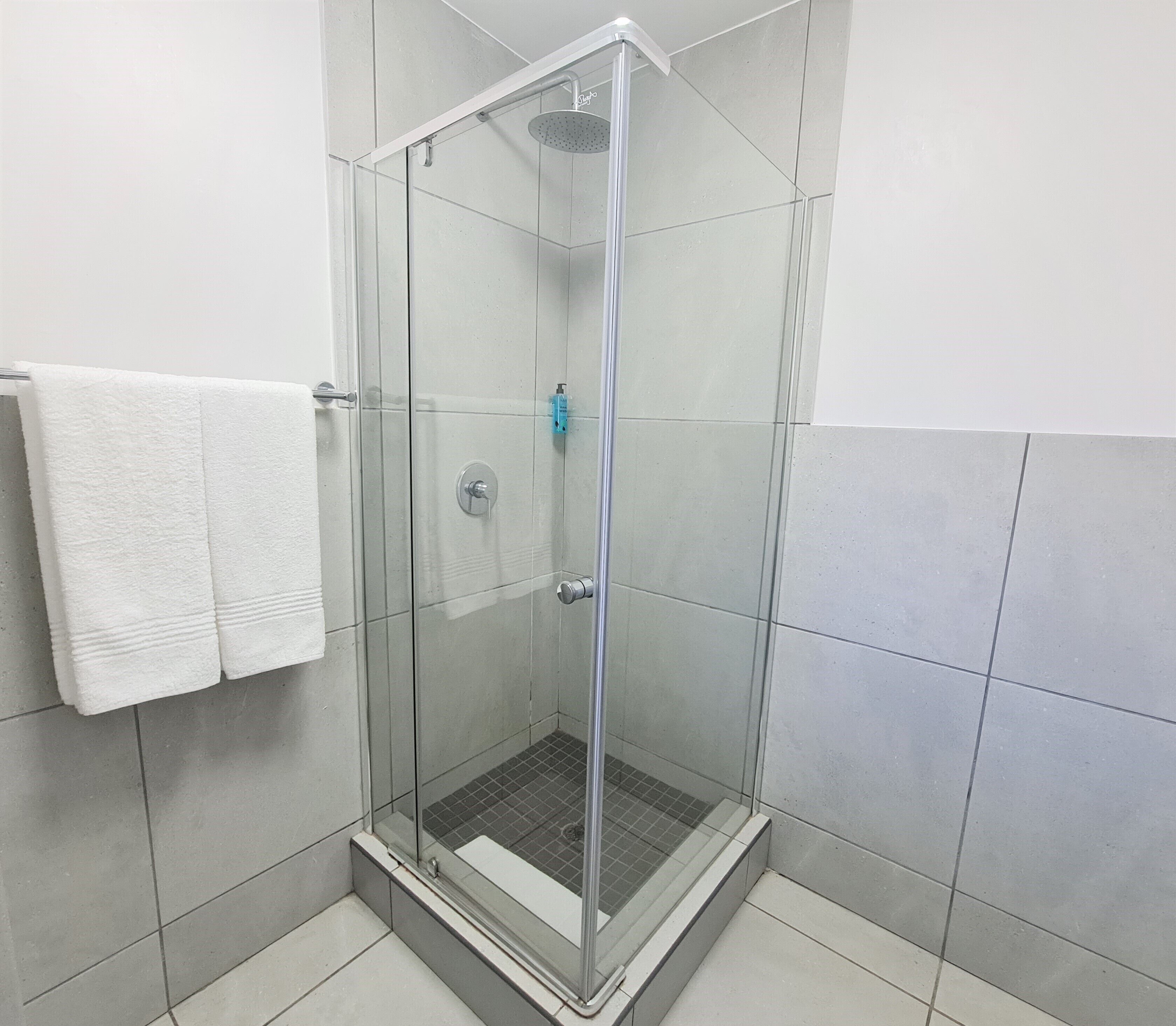 MINT Express Sandton View 0*