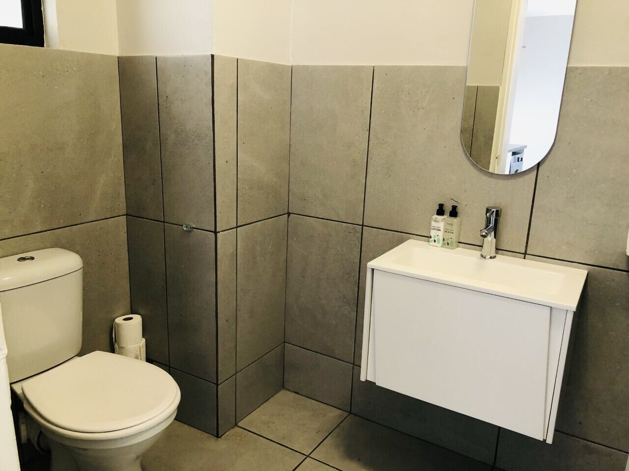 MINT Express Sandton View 0*