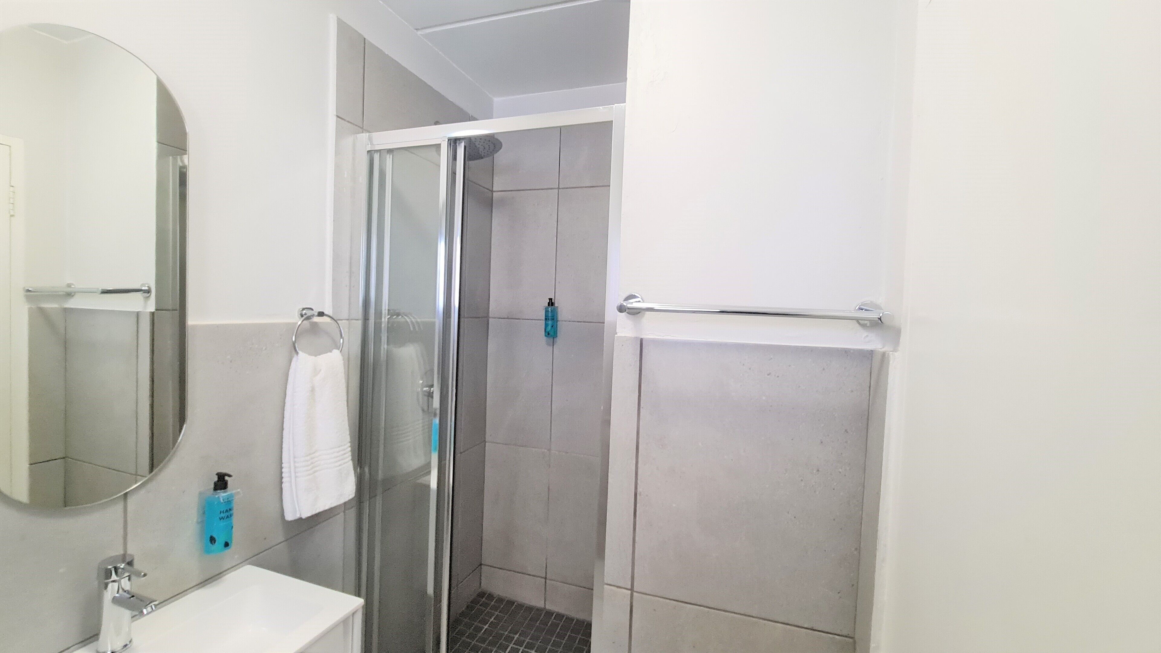 MINT Express Sandton View 0*