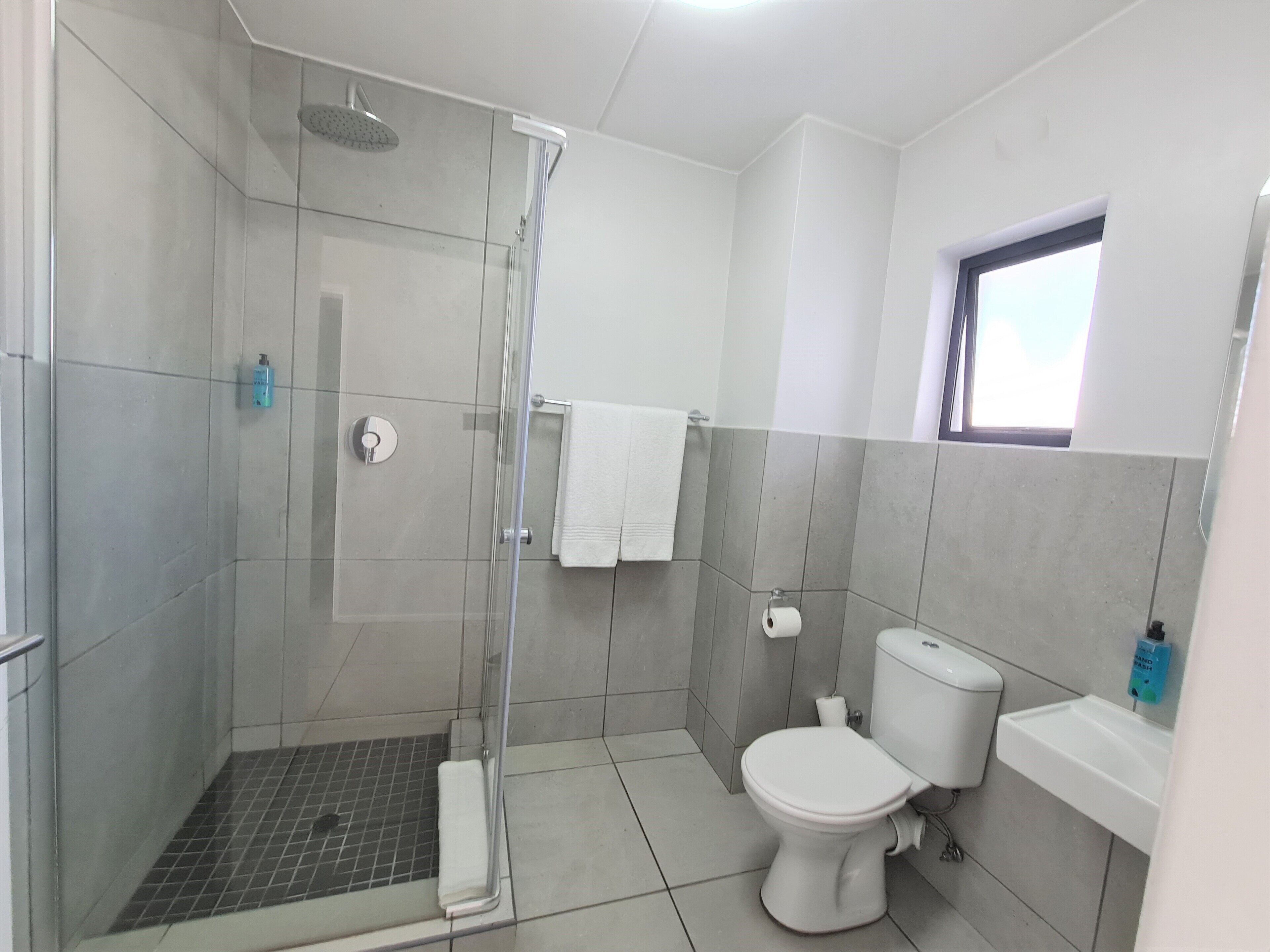 MINT Express Sandton View 0*