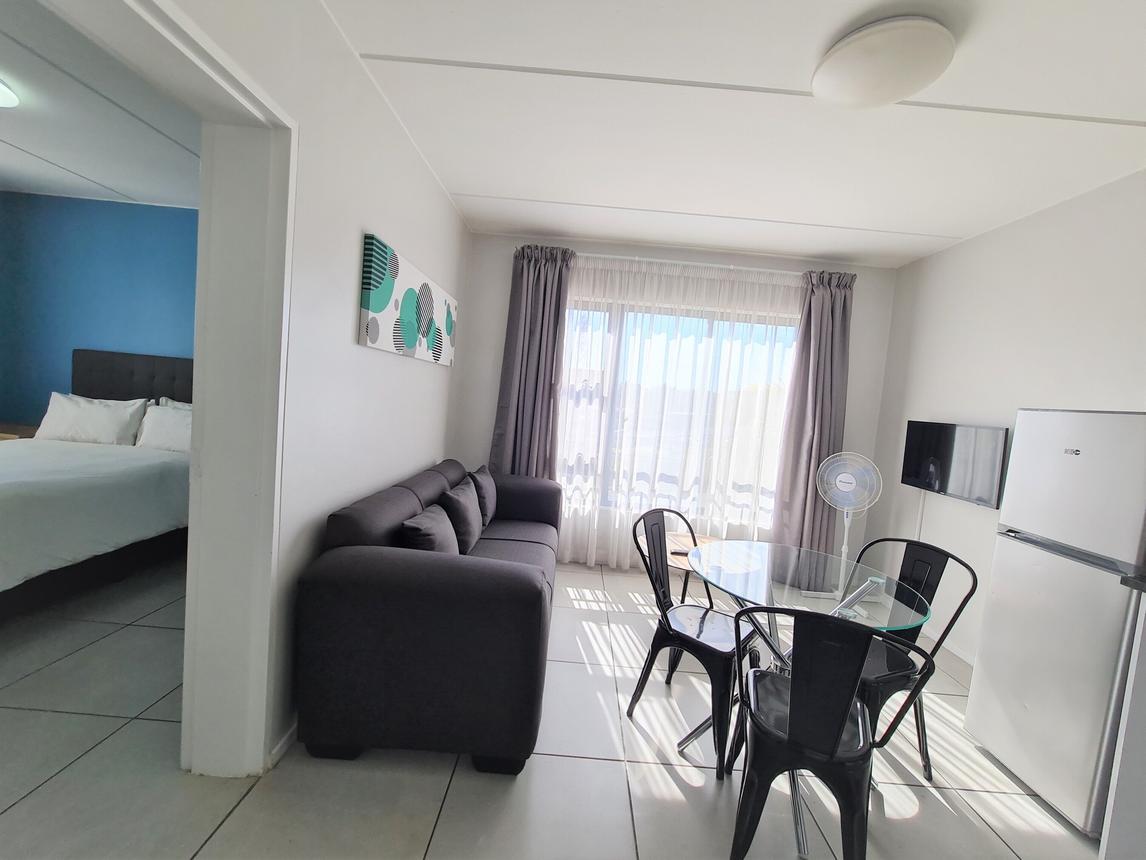 MINT Express Sandton View 0*