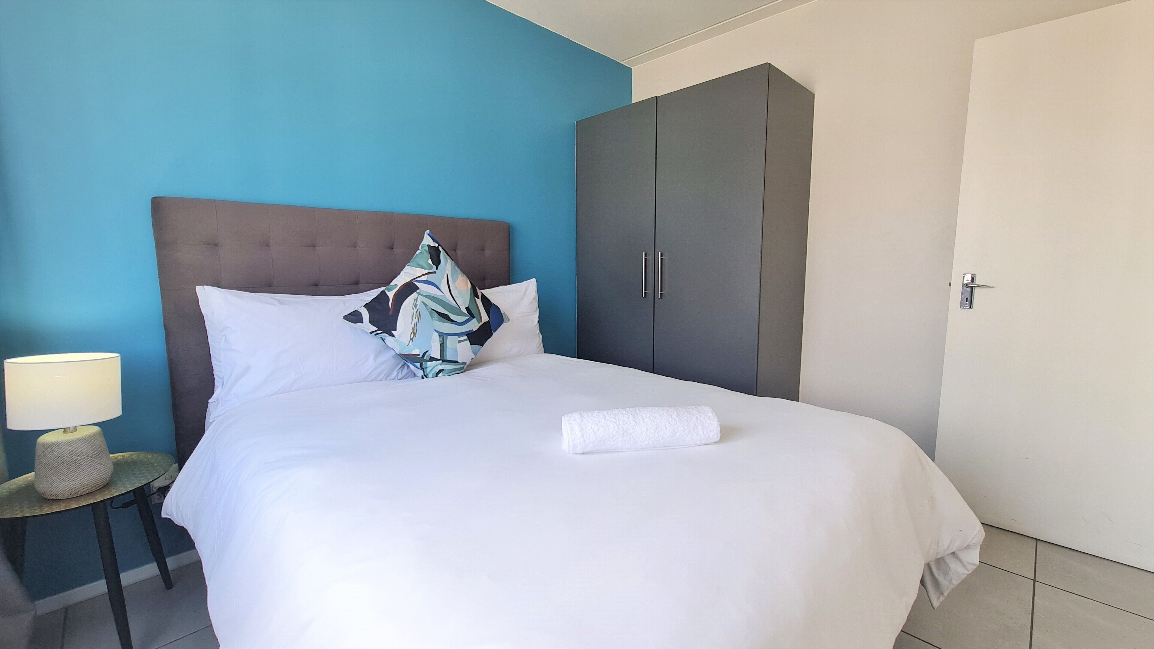 MINT Express Sandton View 0*
