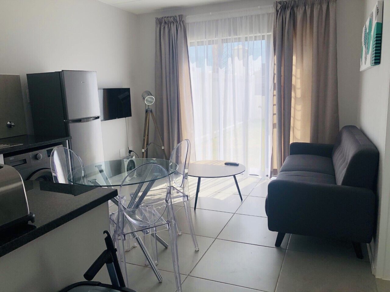 MINT Express Sandton View 0*