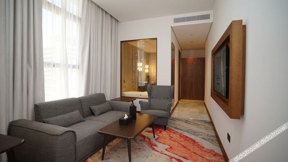 Jasmine Garden Hotel 3*