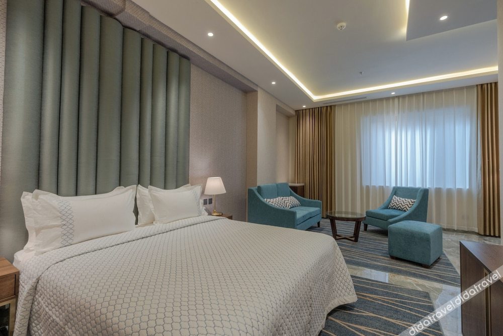 IRIS INN NARJIS 0*