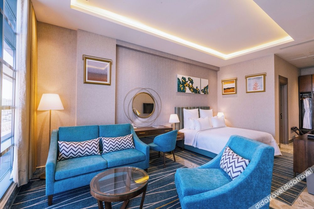 IRIS INN NARJIS 0*