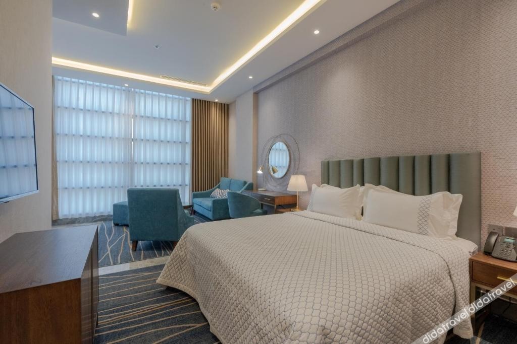 IRIS INN NARJIS 0*