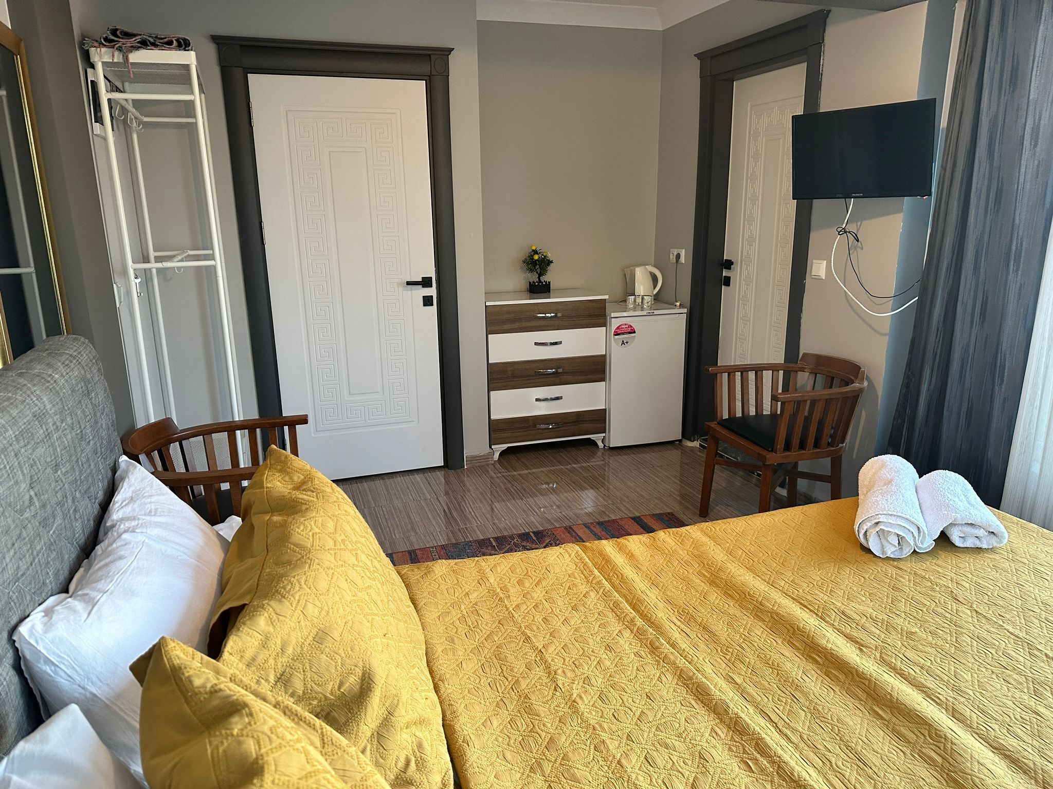 Lion Boutique Hotel 3*